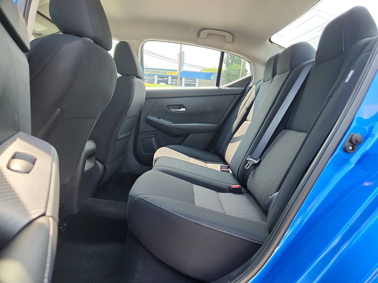 Used 2023 Electric Blue Metallic Nissan SV image 10