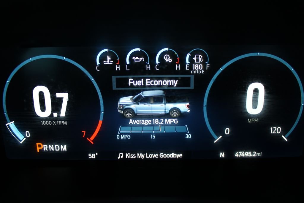 Used 2023  Ford Lariat image 47
