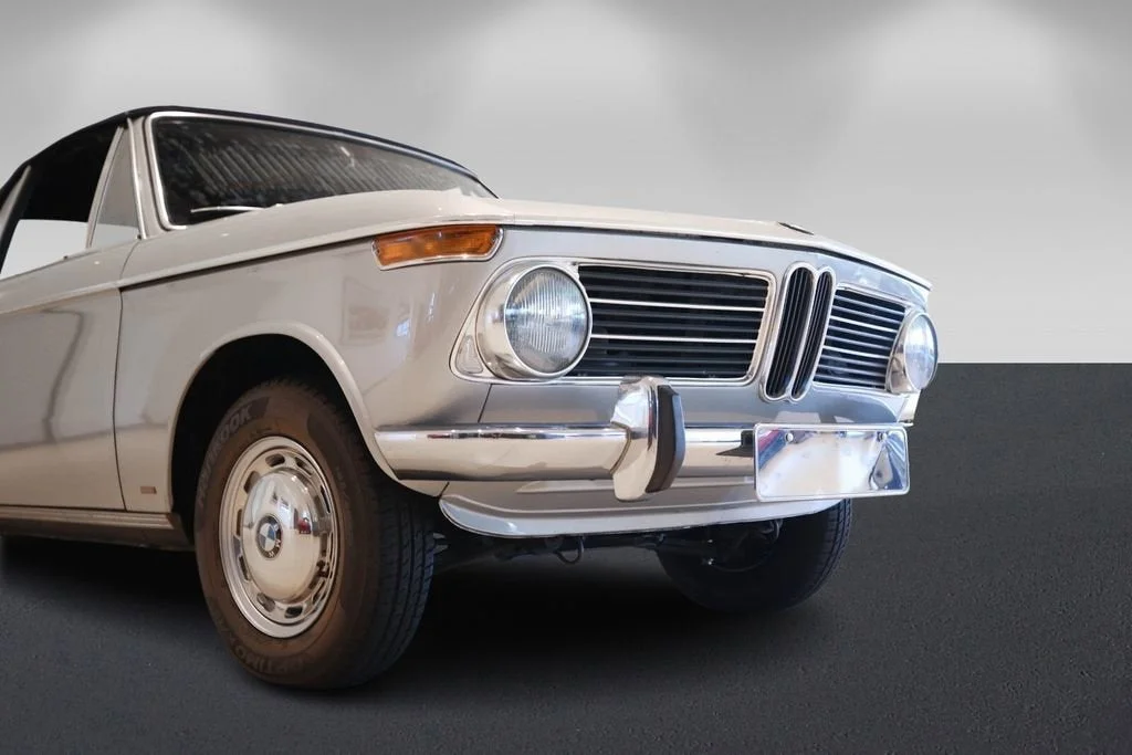 Used 1970 Silver BMW Cabriolet image 10