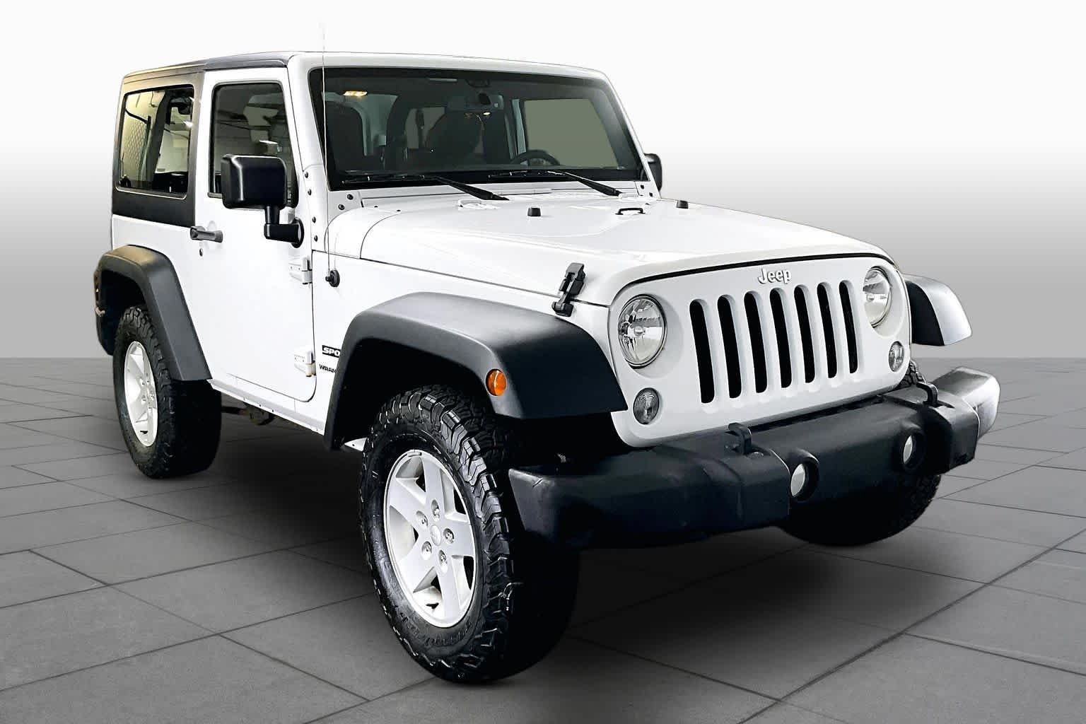 Used 2018 Bright White Clearcoat Jeep Sport S image 3