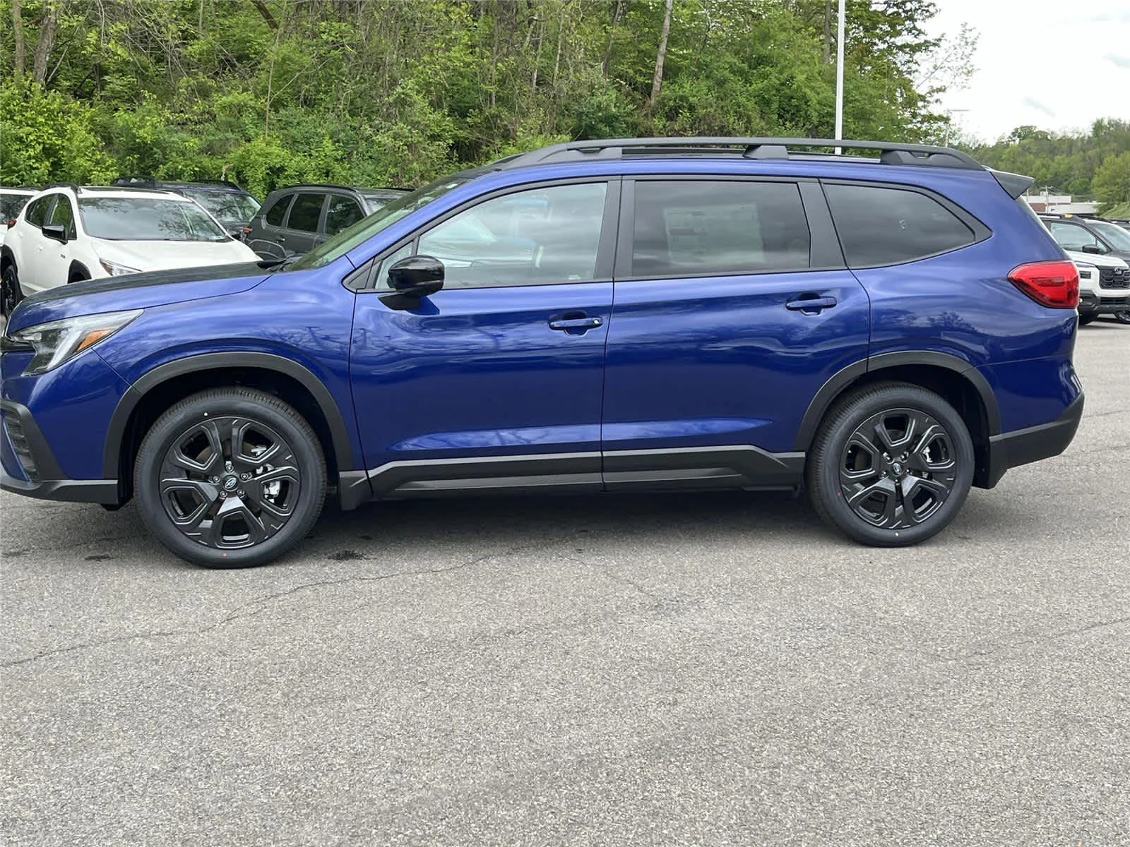 New 2026 SAPPHIRE BLUE PEARL Subaru Onyx Edition Touring 7-Passenger image 2