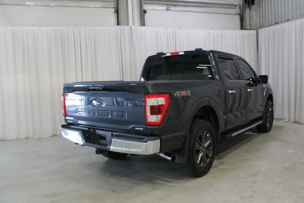 Used 2021 Gray Ford Lariat image 26