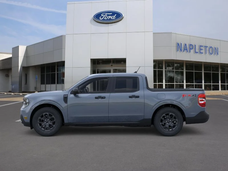 New 2026 Azure Gray Metallic Tri-Coat Ford XLT image 3