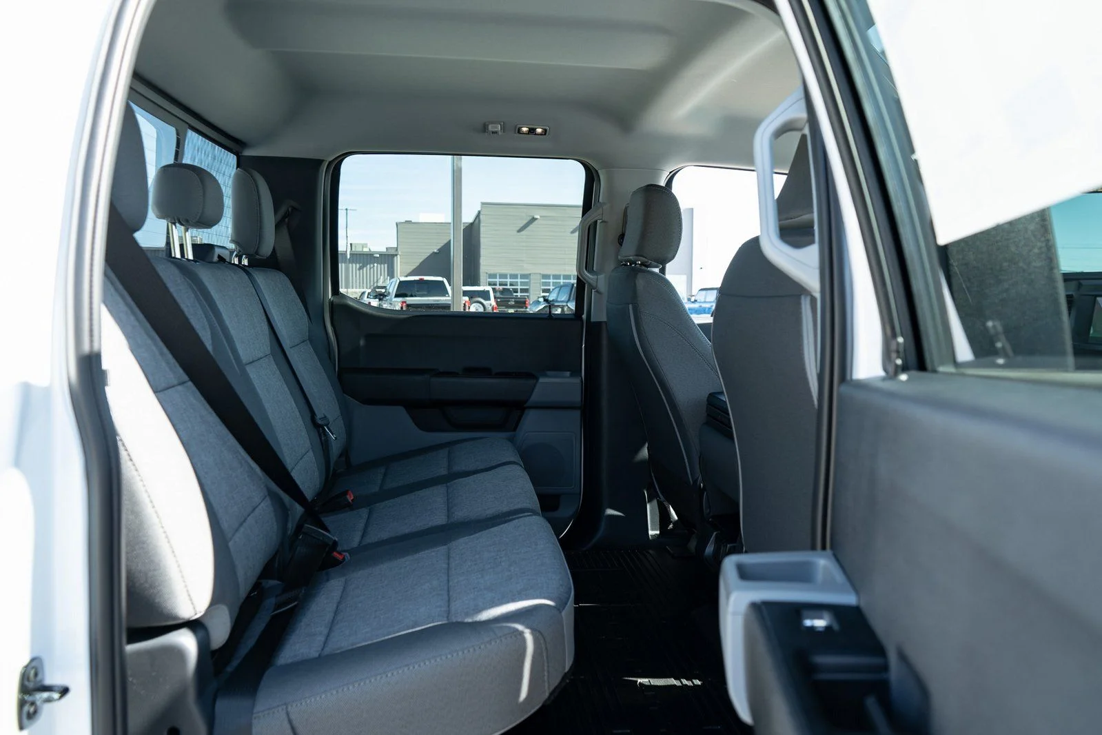 New 2026 Oxford White Ford F-350® XL image 20