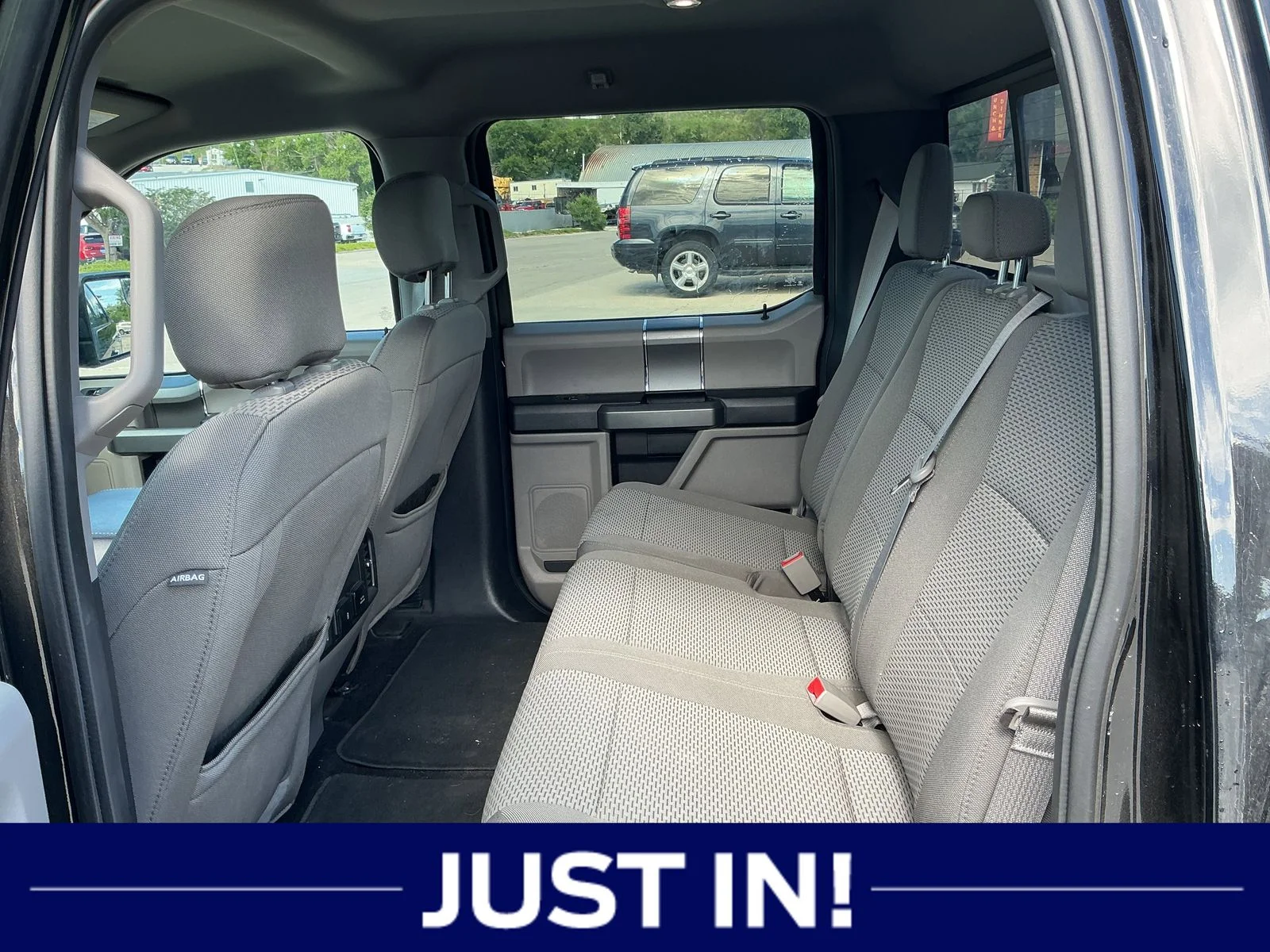 Used 2018 Black Ford XLT image 6
