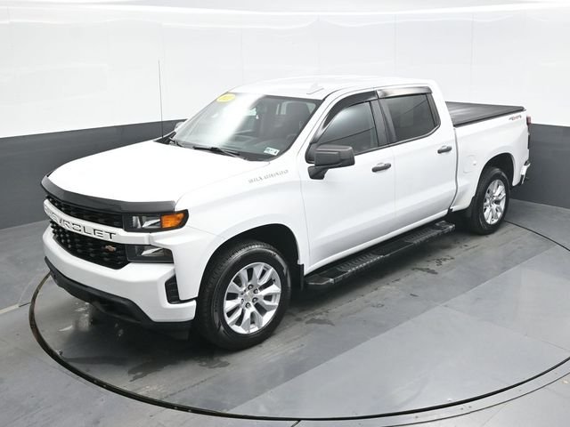 Used 2021 White Chevrolet Custom image 13