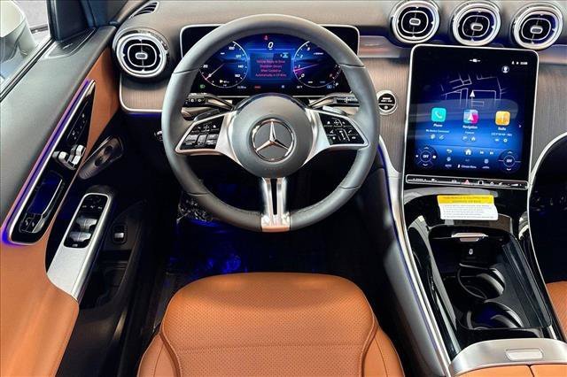 New 2026 Polar White Mercedes-Benz GLC 300 image 50