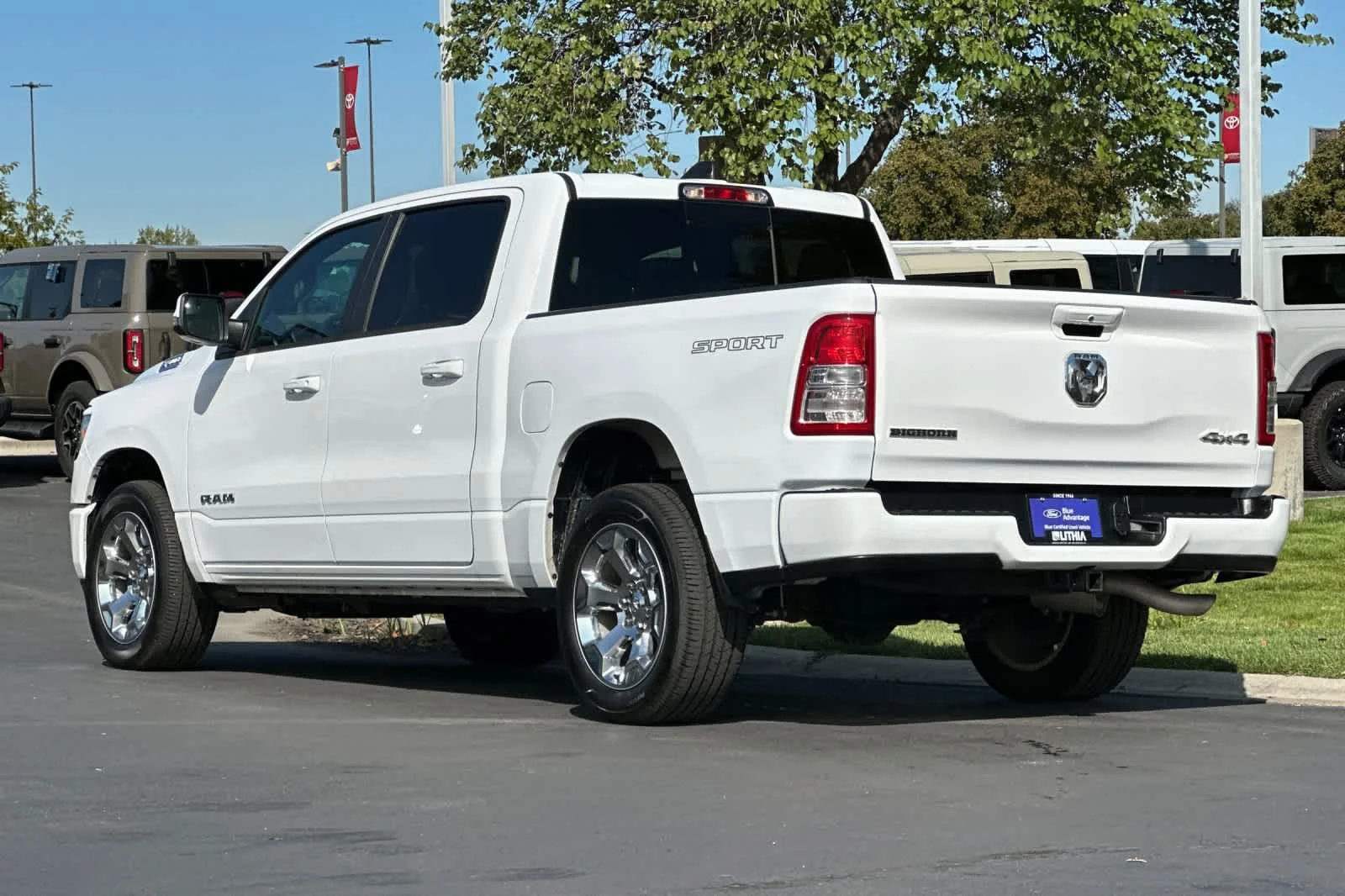 Certified Used 2023 Bright White Clearcoat Ram Big Horn image 6