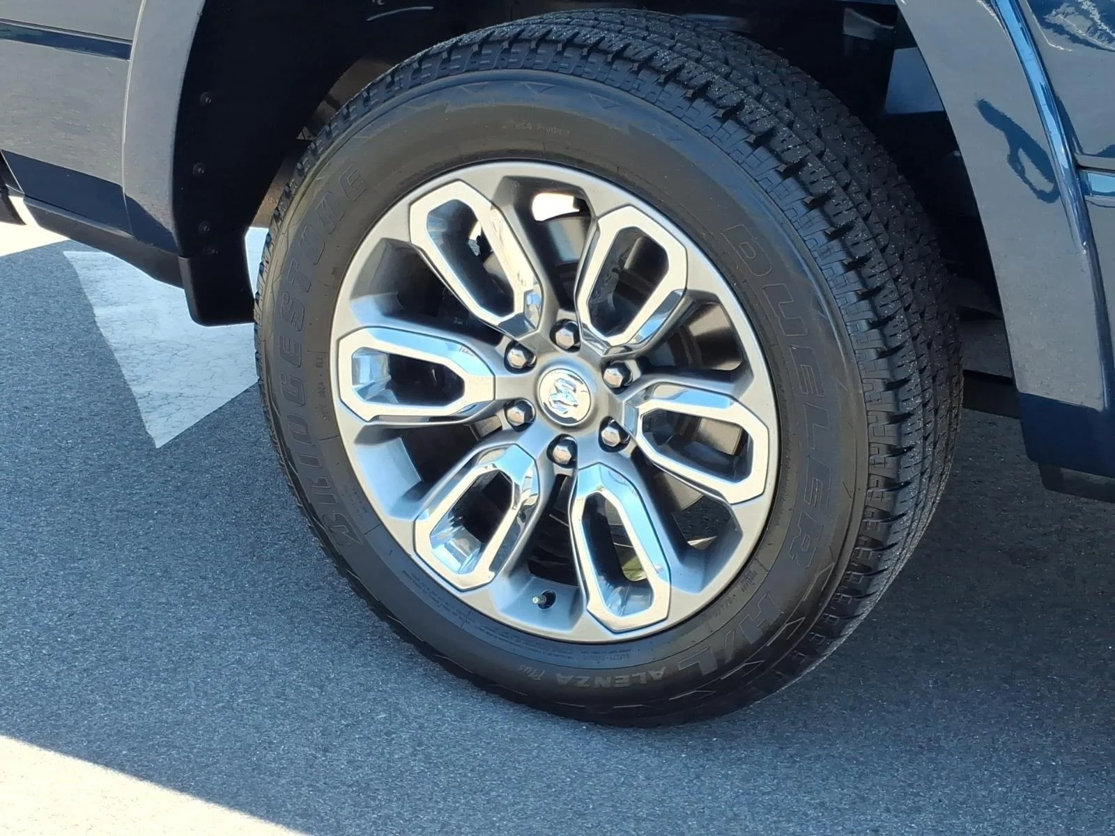 Used 2021 Patriot Blue Pearlcoat Ram Laramie image 12