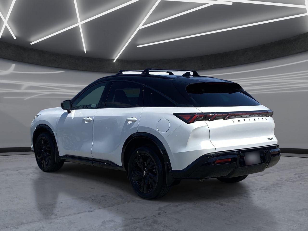 New 2027 2T RAD WHT INFINITI SPORT image 2