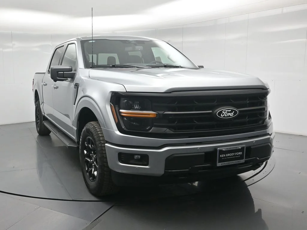 New 2026 Iconic Silver Metallic Ford XLT image 21