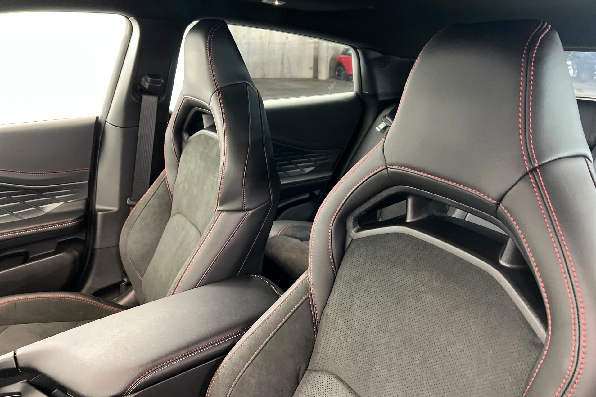 New 2026 White Knuckle Exterior Paint Dodge R/T Plus image 17
