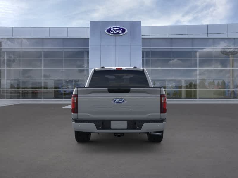 New 2026 Avalanche Ford XLT image 5