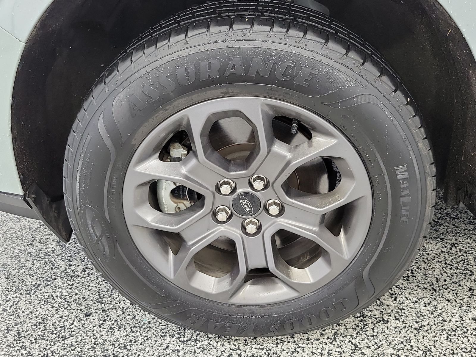Certified Used 2023 Green Ford XLT image 5
