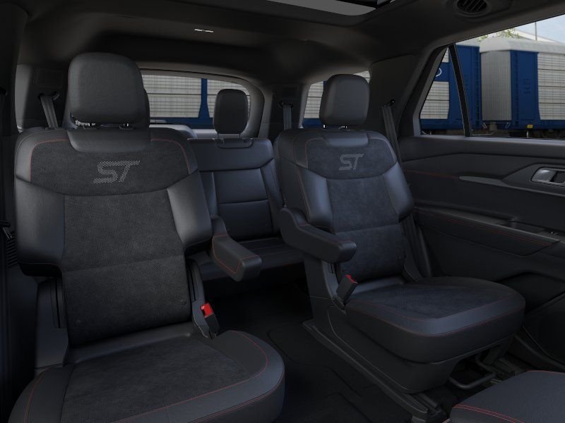 New 2026 Star White Metallic Tri-Coat Ford ST image 11