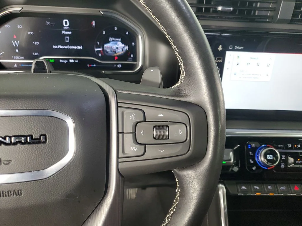 Used 2025 White GMC Denali Ultimate image 25