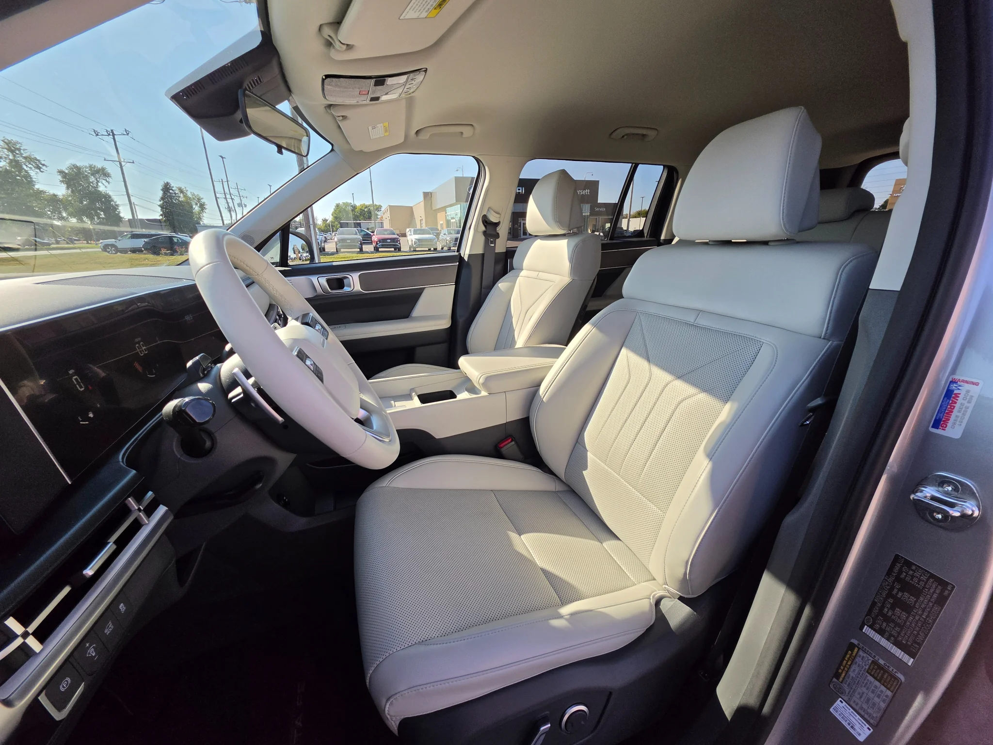 Used 2024 Shimmering Silver Hyundai SEL image 21
