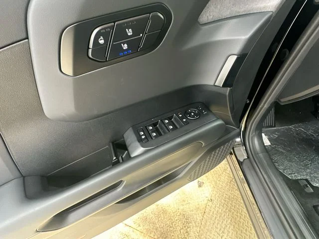 New 2027 Ebony Black Kia X-Line EX image 16