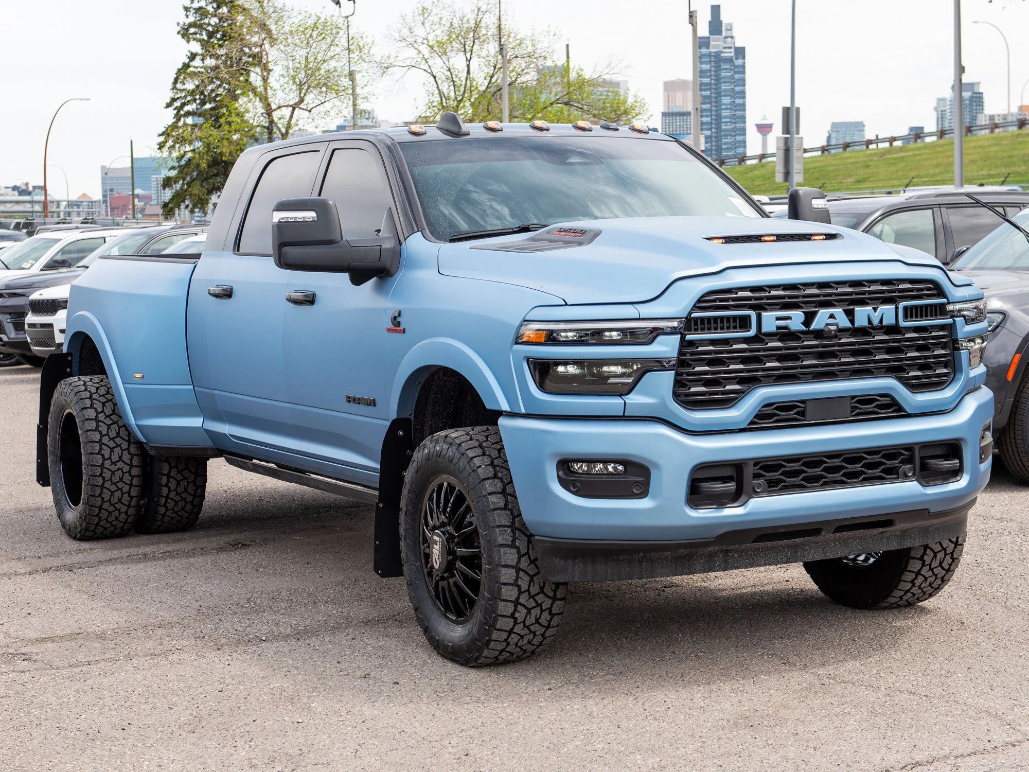 Used 2026 Black RAM Limited* Mega Cab, 2 Inch Lift, 35 Inch Tires, 20 Inch Cali Wheels image 14