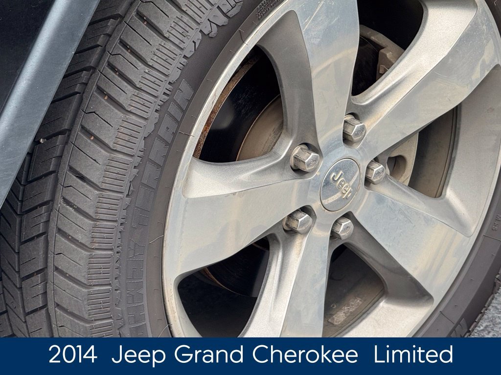 Used 2014 Black Jeep Limited image 5