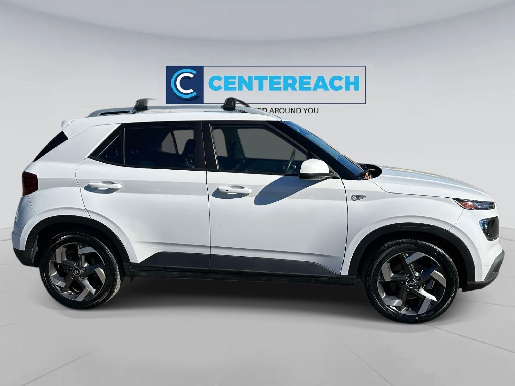 Certified Used 2024 Lunar White Hyundai SEL image 5