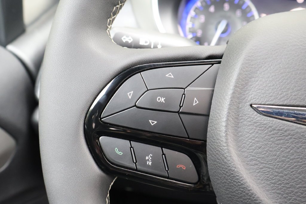 2024 Chrysler Pacifica Limited - Photo 31