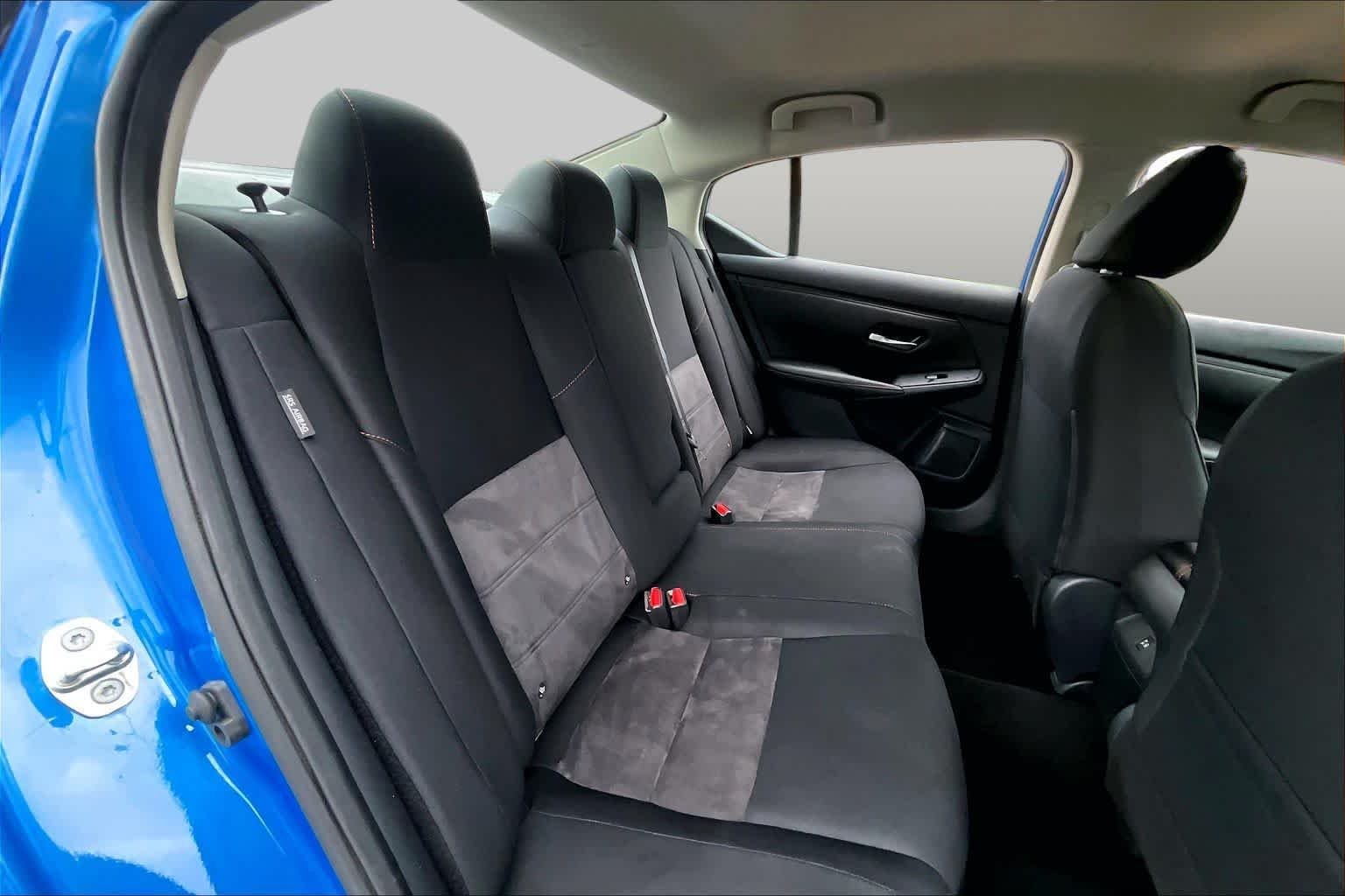 Used 2024 Electric Blue Metallic/Super Black Nissan SR image 21