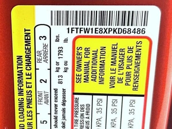 Used 2023 Maroon Ford Lariat image 26
