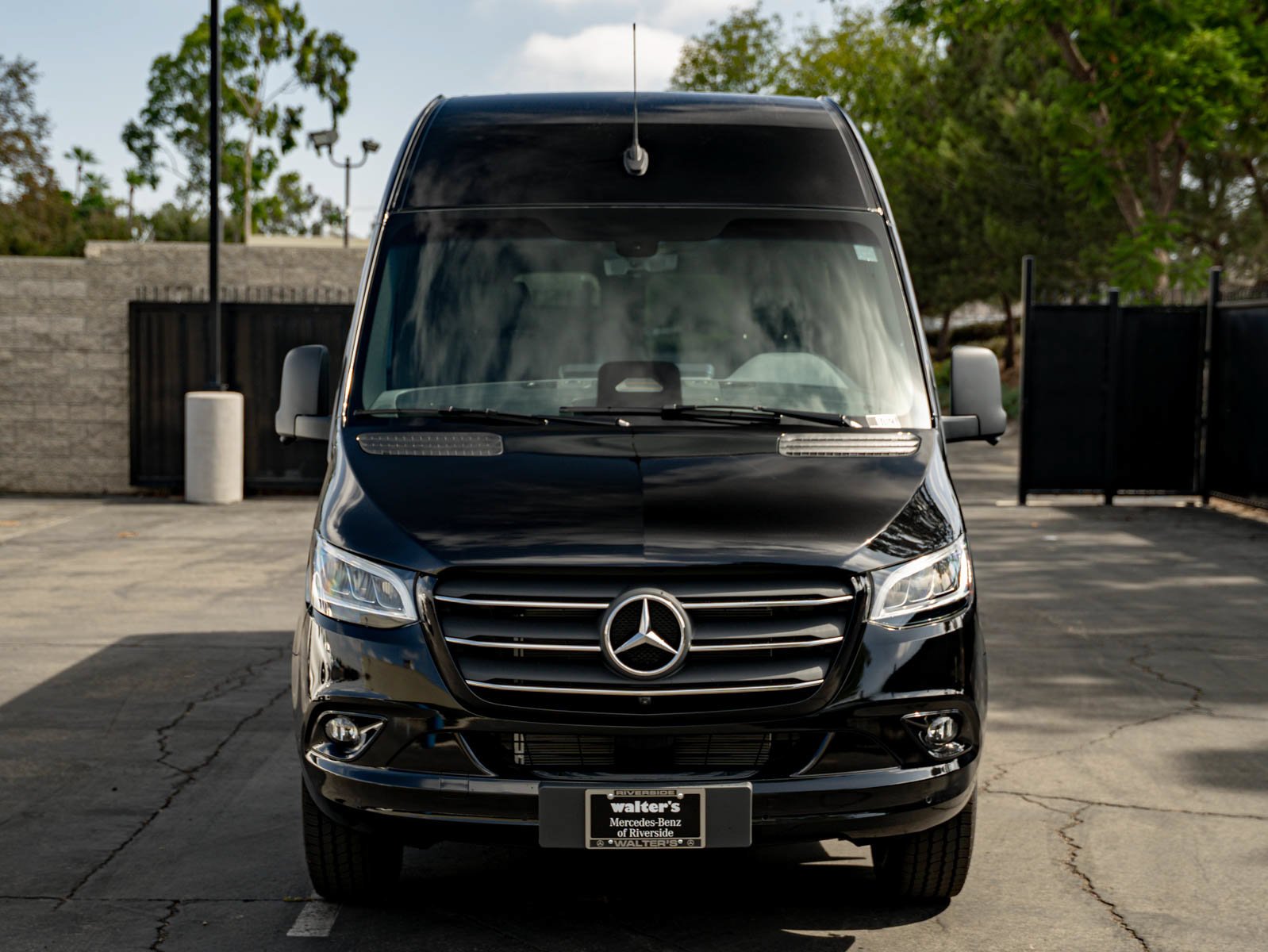 New 2026 Obsidian Black Metallic Mercedes-Benz 2500 High Roof I4 Diesel HO 170 Extended RWD image 2