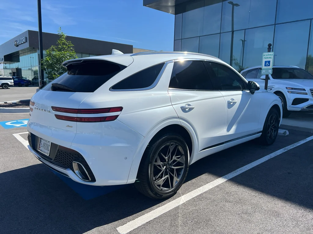 Used 2022 Uyuni White Genesis 2.5T image 20