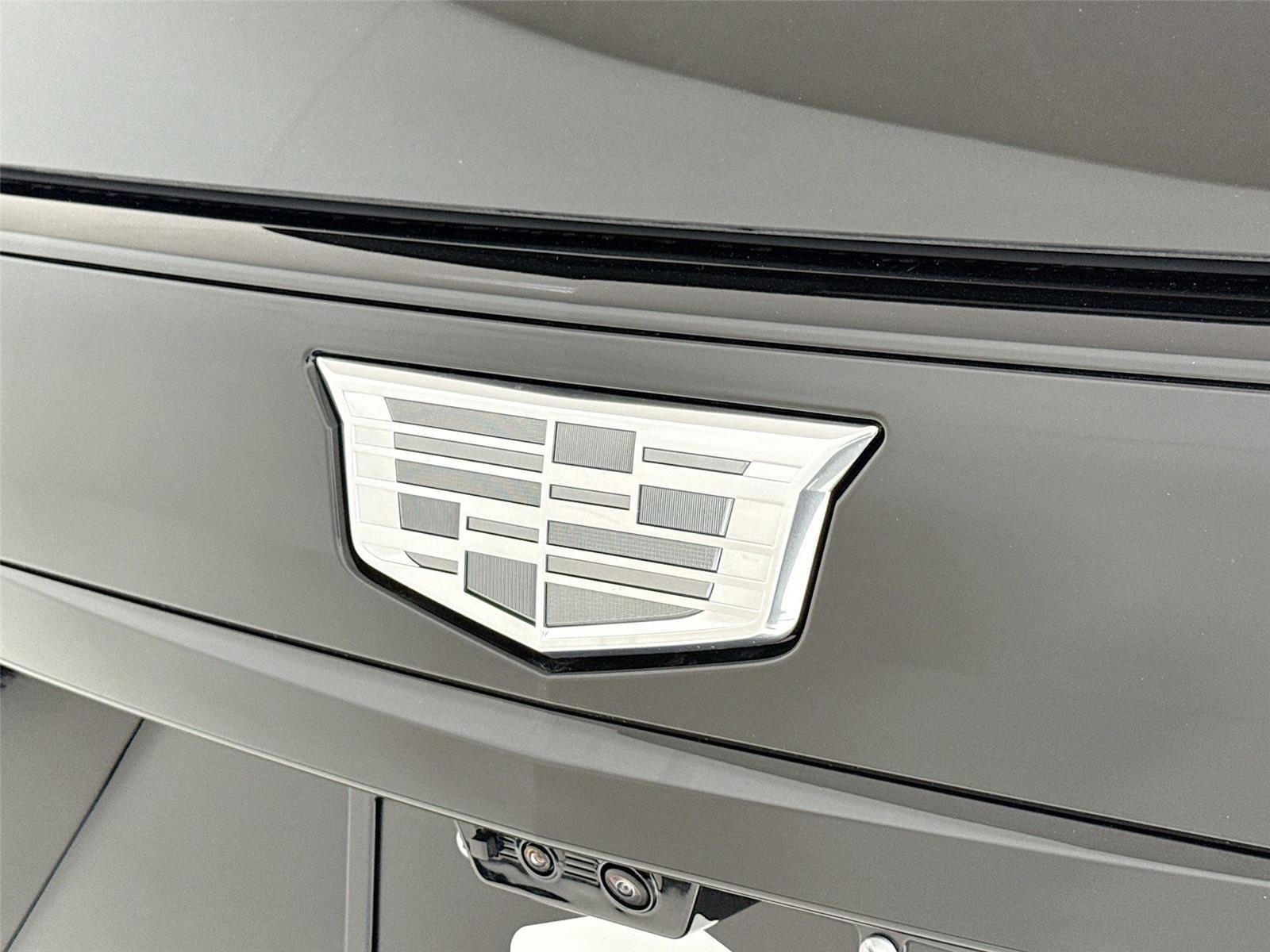 Used 2026 Black Raven Cadillac AWD V-Series | ONYX Pkg | Heated/Vented Seats image 41