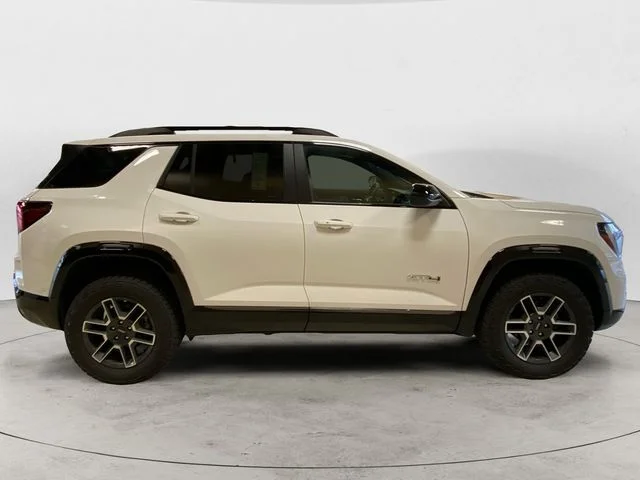New 2026 White GMC AT4 image 7