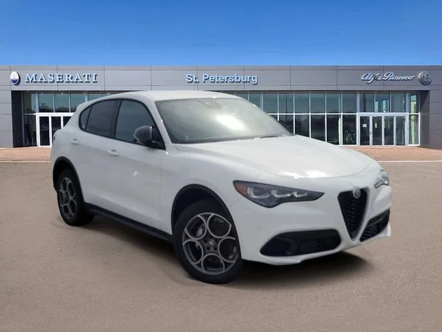 2025 Alfa Romeo Stelvio Sprint