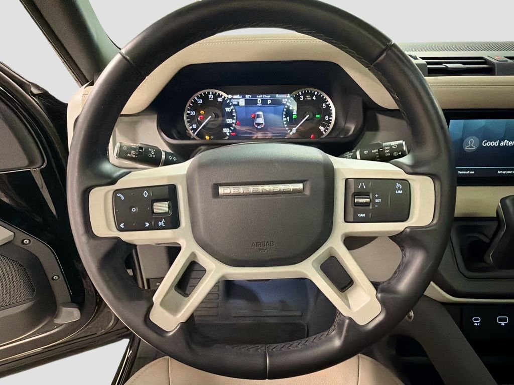 Used 2023 Black Land Rover S image 12