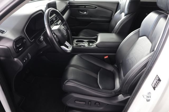 Used 2023 Platinum White Pearl Honda Touring image 20