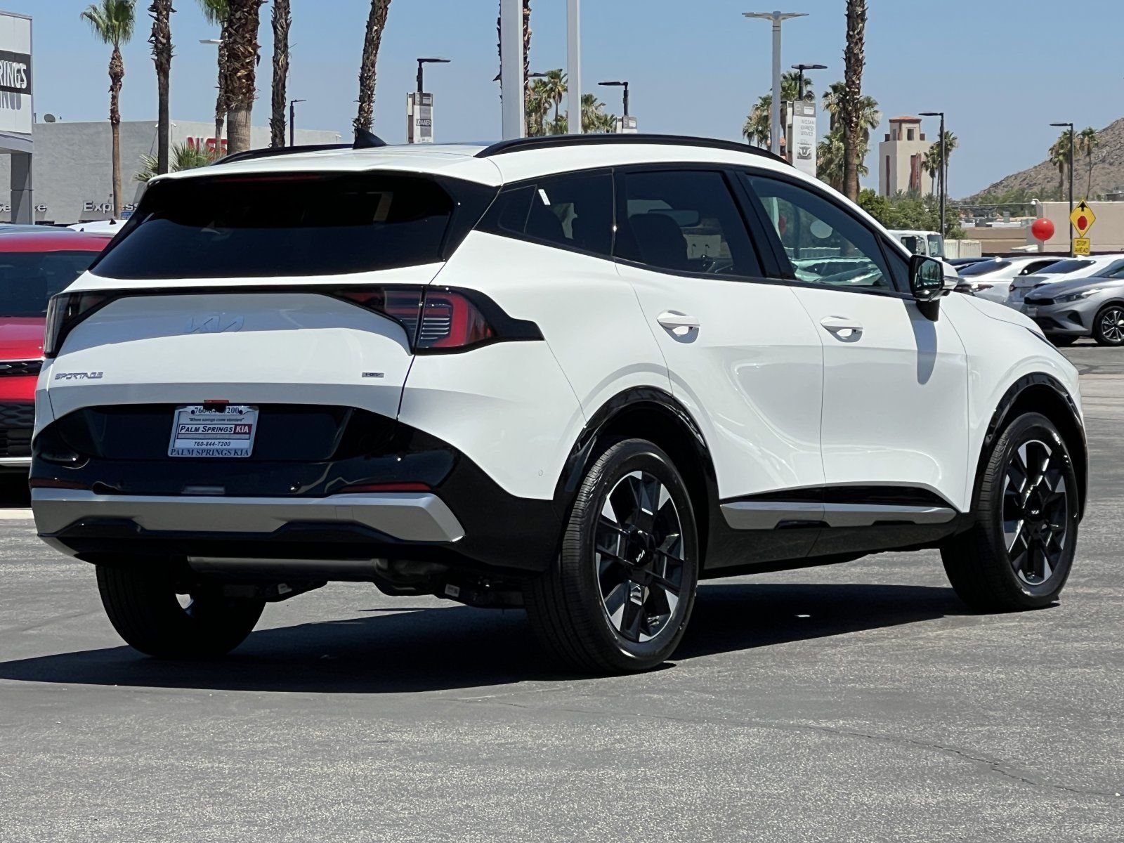 New 2026 Snow White Pearl Kia SX Prestige image 3
