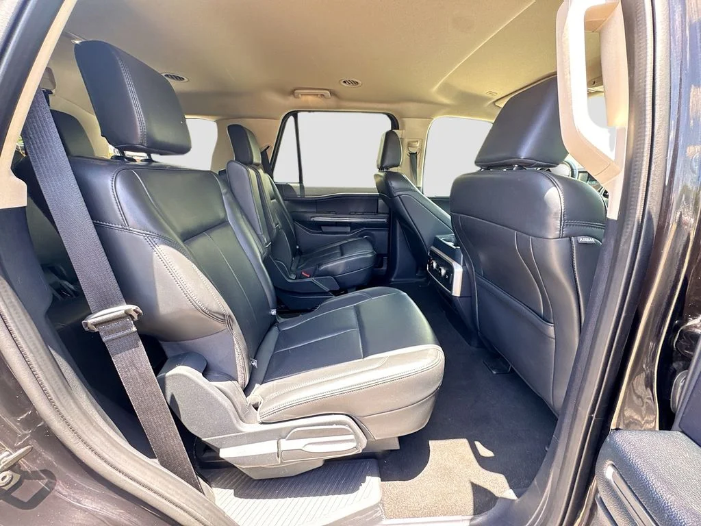 Used 2024 Black Ford XLT image 29