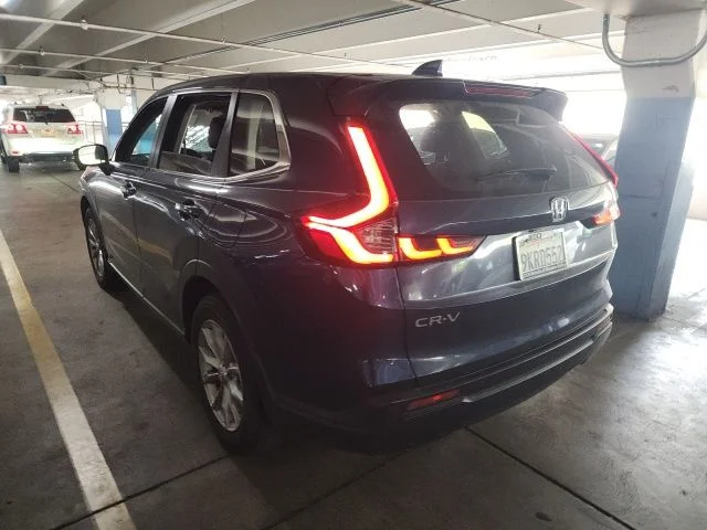 Used 2024  Honda EX-L image 4