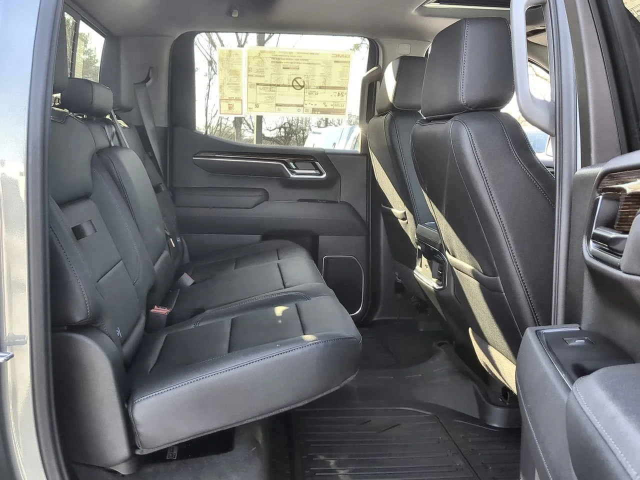 New 2026 Sterling Metallic GMC Elevation image 28