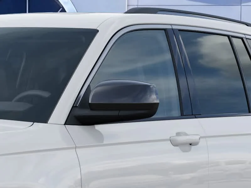 New 2027 Bright White Clearcoat Jeep Laredo Altitude image 12