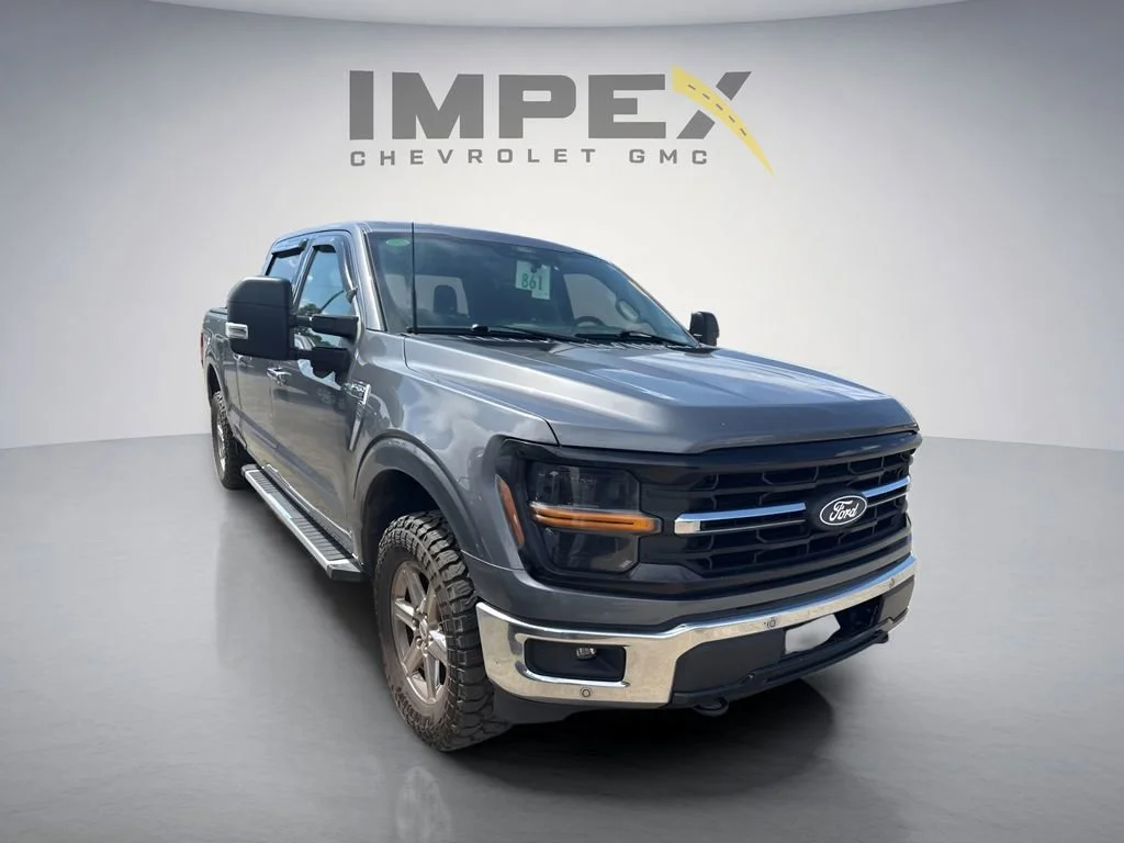 Used 2024  Ford XLT image 4