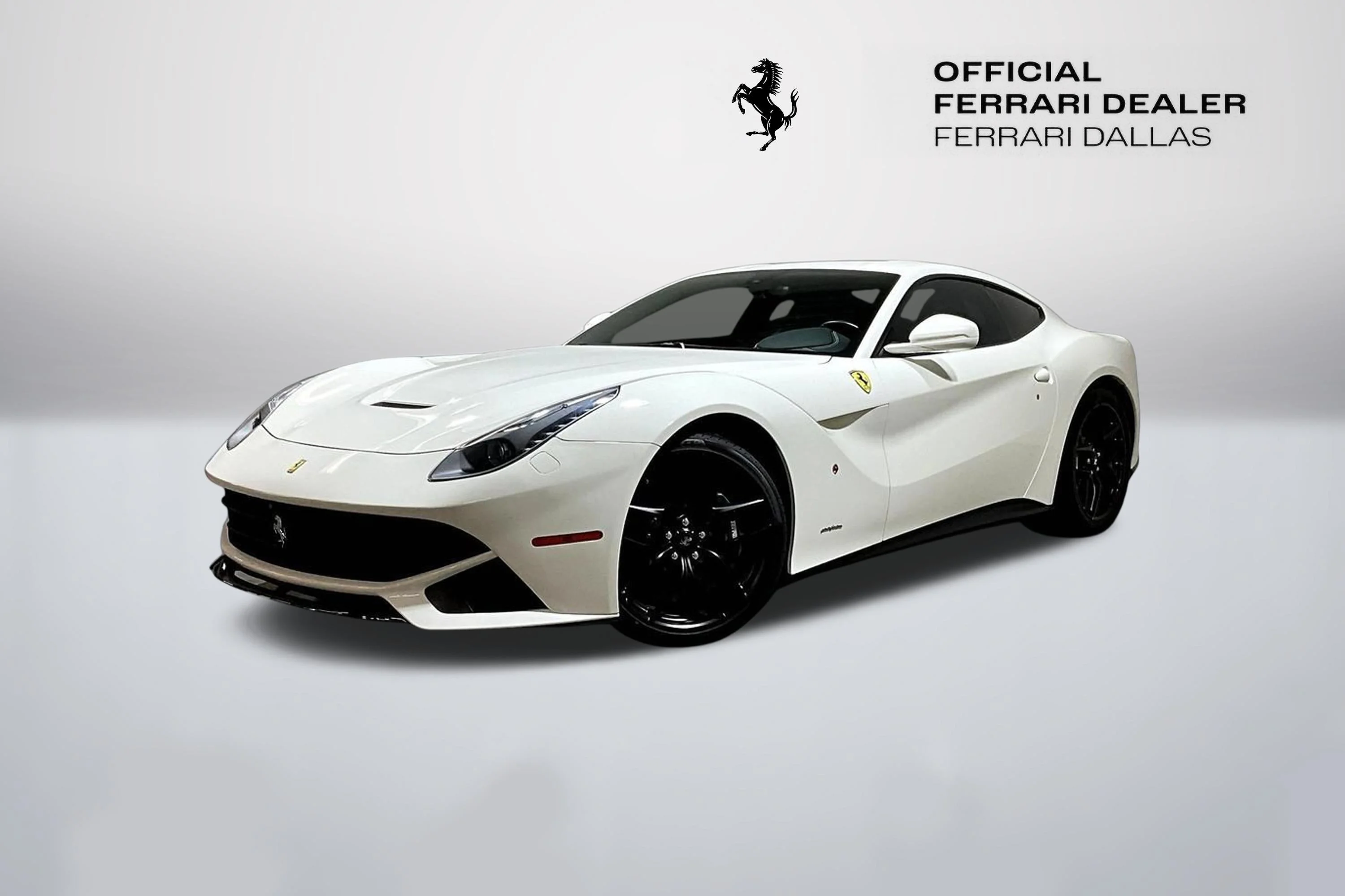 Used 2016 Bianco Avus Ferrari Berlinetta image 3