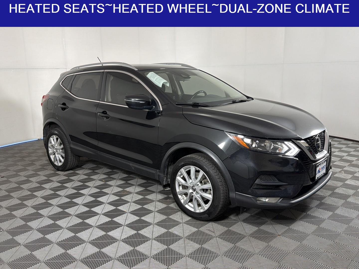 Used 2022 Magnetic Black Pearl Nissan SV image 2