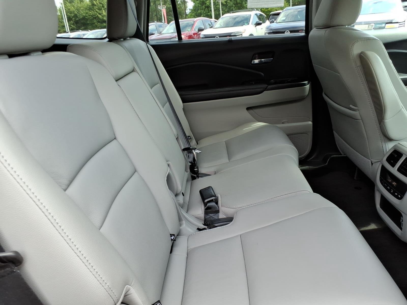 Used 2021 Lunar Silver Metallic Honda Special Edition image 21
