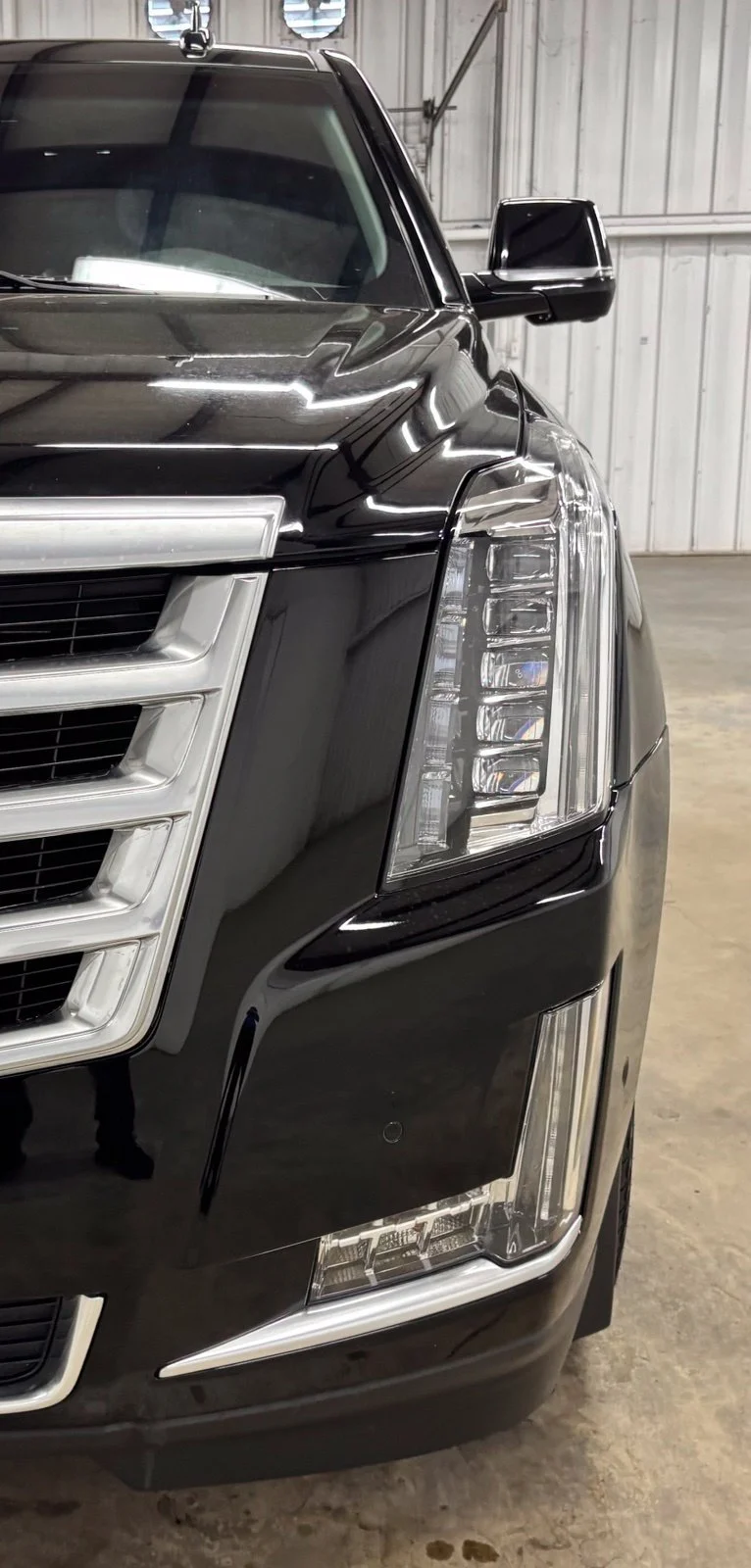 Used 2019 Black Cadillac Luxury image 9