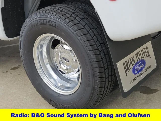New 2026 Oxford White Ford F-350® Lariat® image 9