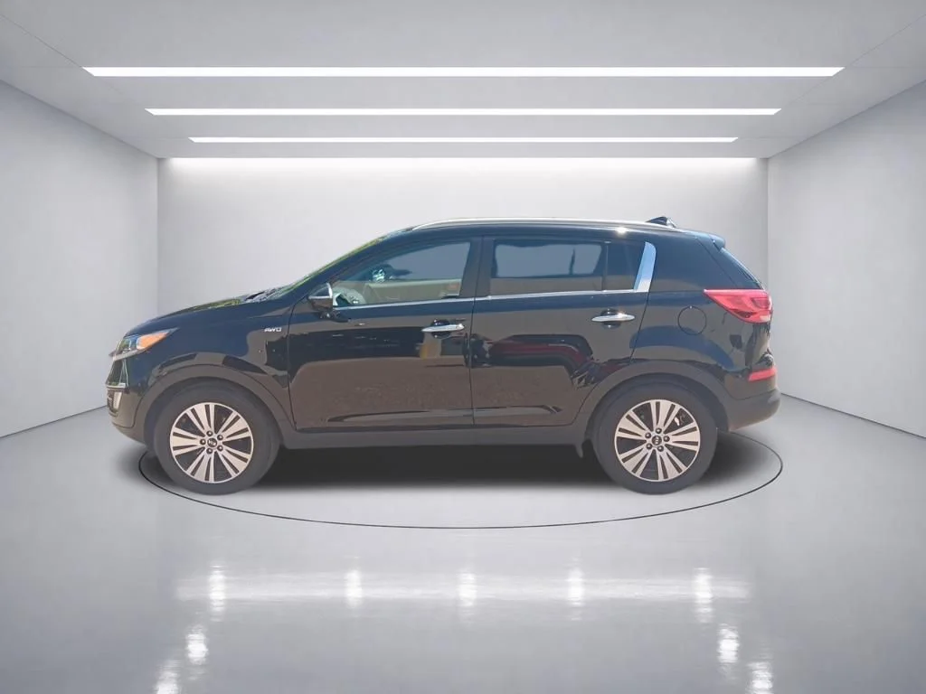 Used 2015 Black Cherry Kia EX image 3