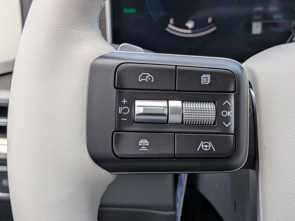New 2026 Black Hyundai SEL image 16