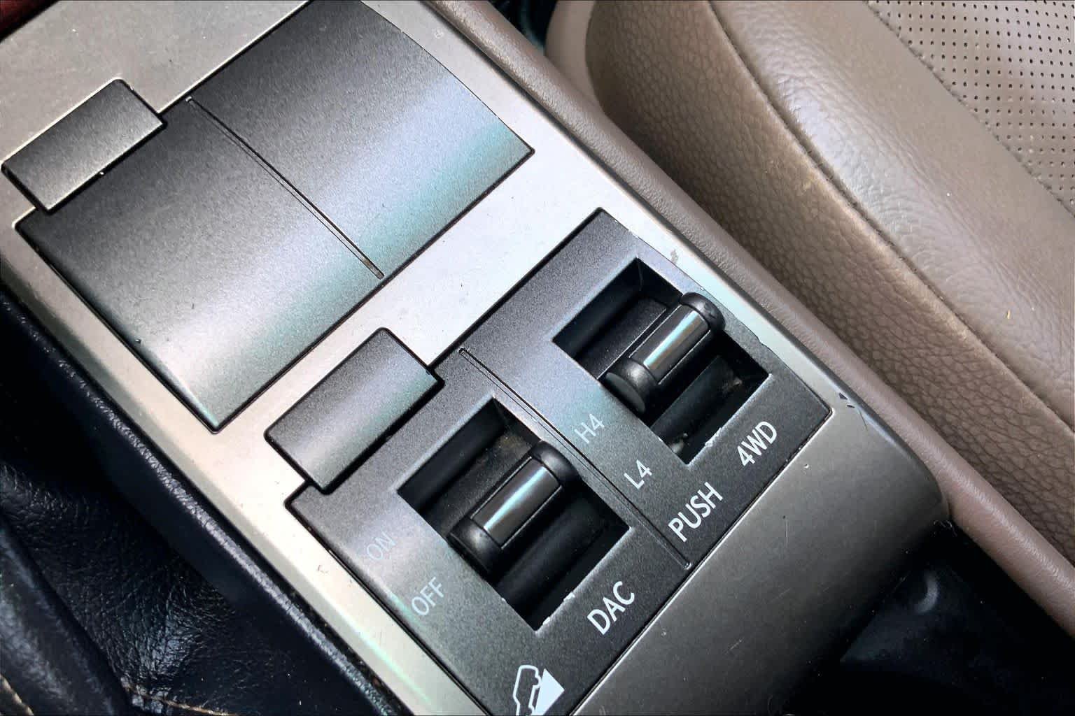 Used 2019 Black Onyx Lexus Premium image 32