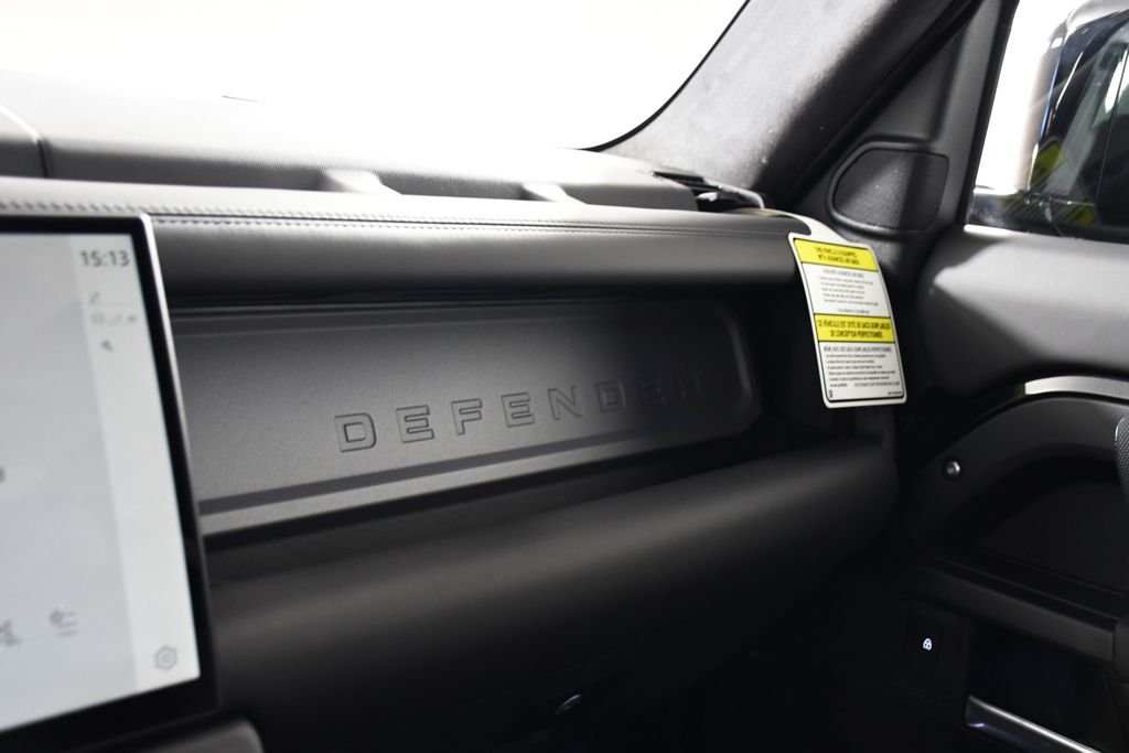 New 2026 Santorini Blk Land Rover V8 image 29